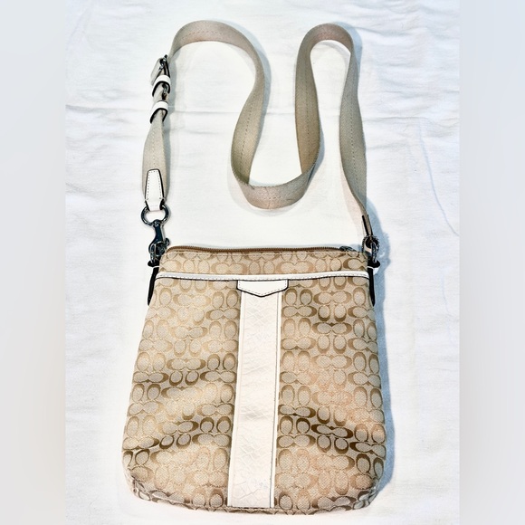 Coach Handbags - Coach Signature Tan and Cream Crossbody Bag